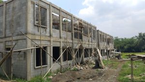 Gambar. Dua Gedung Rumah Guru - www.alhudapeduli.com